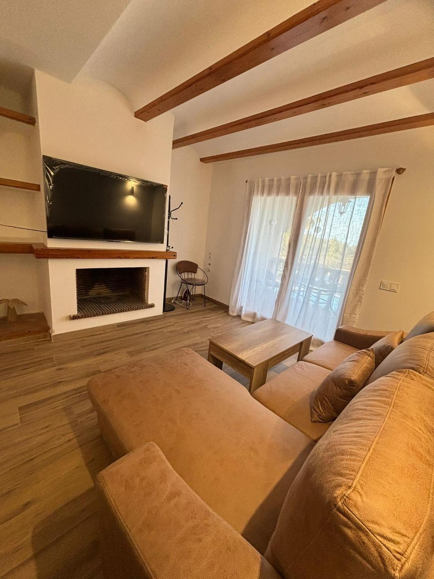 Cozy Duplex Les Rotes دينايا المظهر الخارجي الصورة