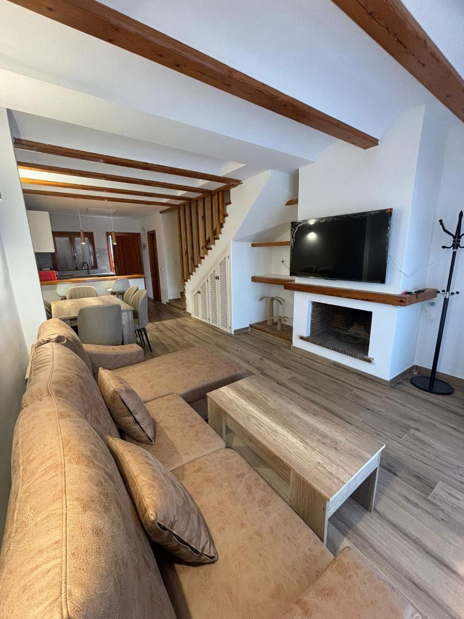 Cozy Duplex Les Rotes دينايا المظهر الخارجي الصورة